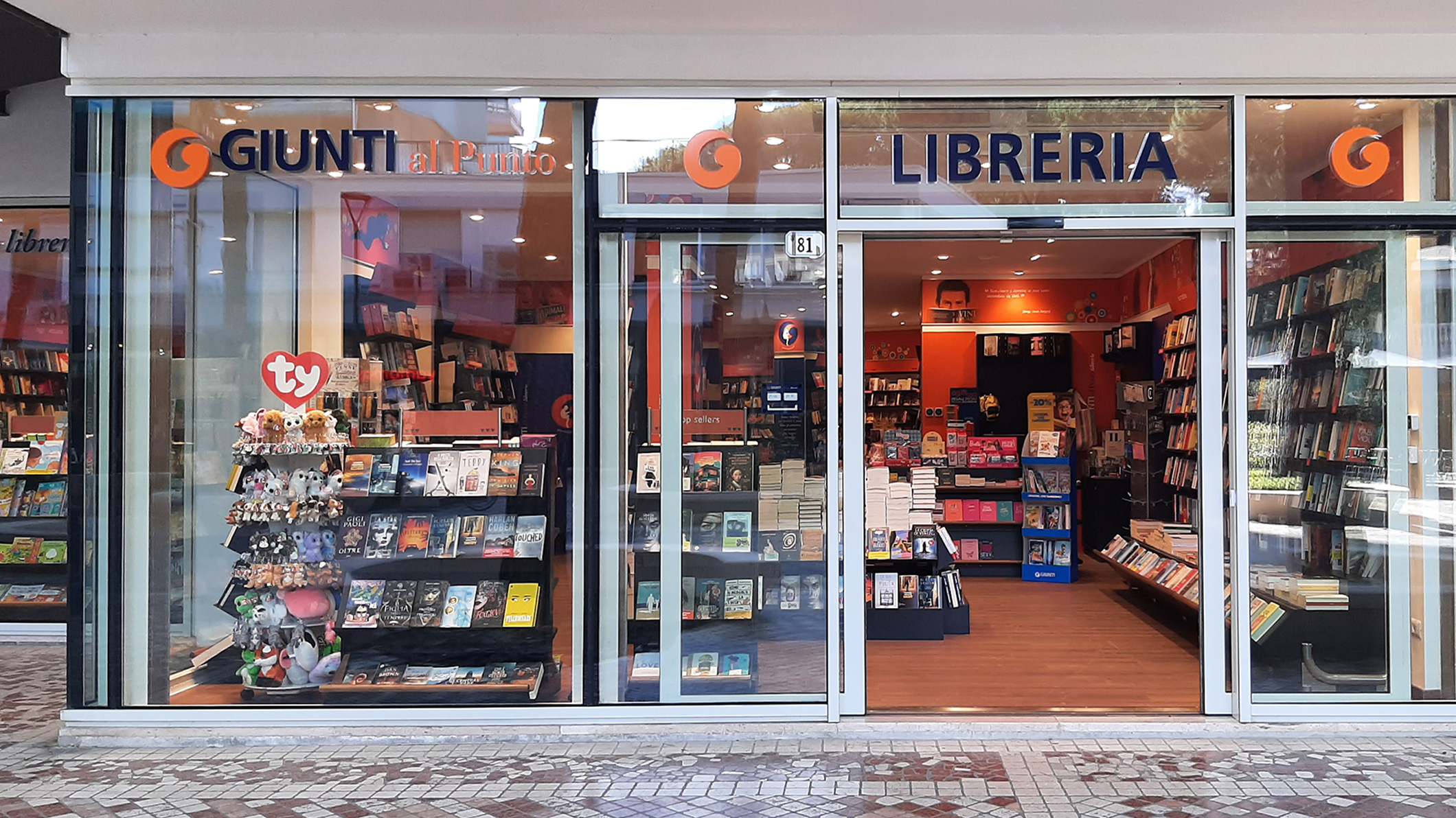 Libreria Giunti al Punto Milano Marittima